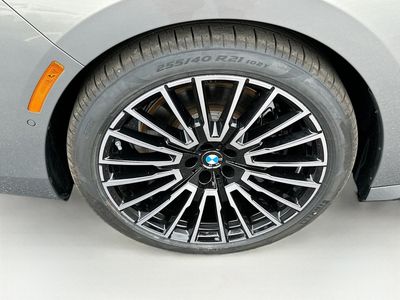 2026 BMW 7 Series - Photo 26