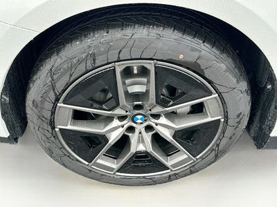 2026 BMW 5 Series - Photo 26