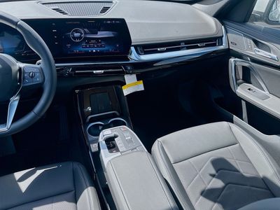2026 BMW X1 — photo 17 view