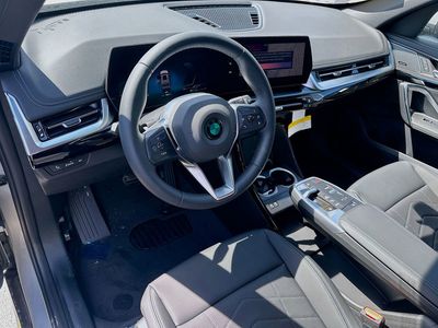 2026 BMW X1 — photo 7 view