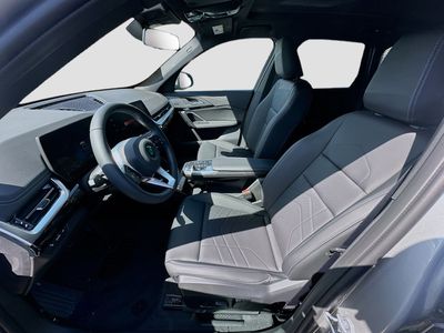 2026 BMW X1 — photo 15 view