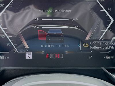 2026 BMW 7 Series - Photo 9