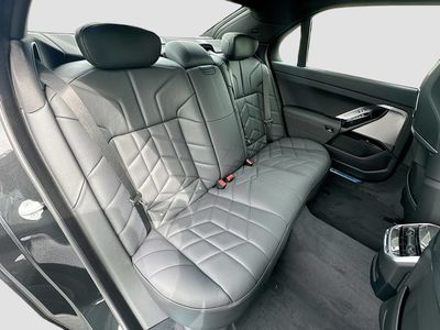 2026 BMW 7 Series - Photo 23