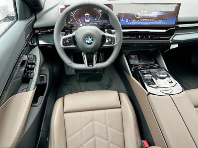 2026 BMW 5 Series - Photo 17