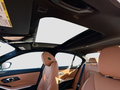 2026 BMW 3 Series - Photo 16