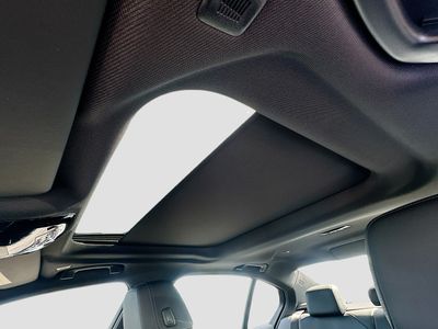 2026 BMW 5 Series - Photo 15