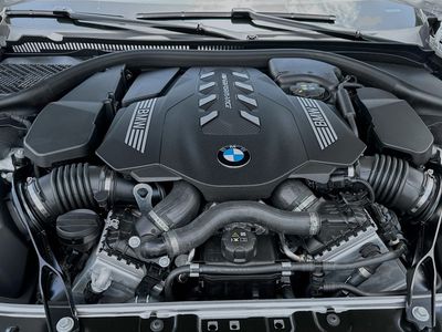 2026 BMW 8 Series - Photo 25