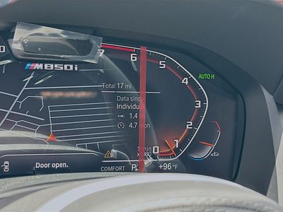 2026 BMW 8 Series - Photo 9