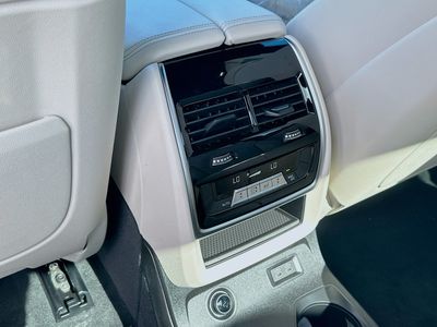 2026 BMW X7 - Photo 19