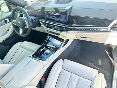 2026 BMW X7 - Photo 23