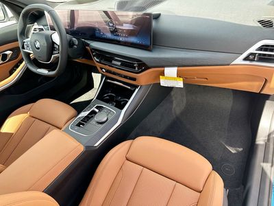 2026 BMW 3 Series — photo 21 view