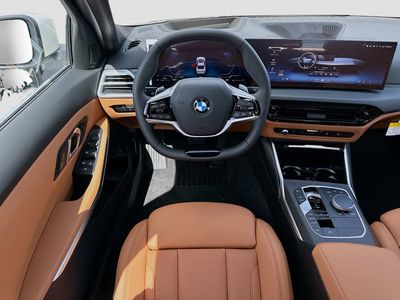 2026 BMW 3 Series — photo 15 view
