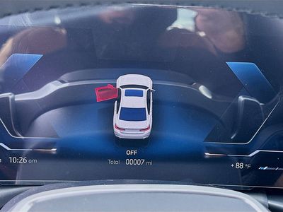 2026 BMW 3 Series — photo 8 view