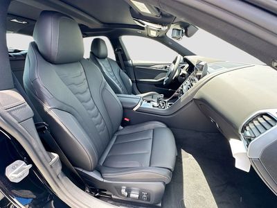 2026 BMW 8 Series - Photo 23