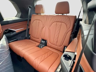 2026 BMW X7 - Photo 22