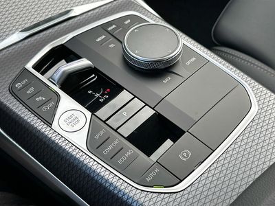 2026 BMW 3 Series - Photo 14