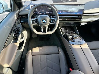 2026 BMW 5 Series - Photo 17
