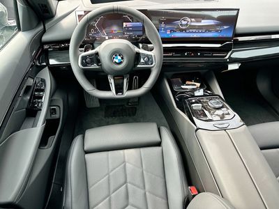 2026 BMW 5 Series - Photo 15