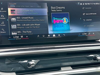 2026 BMW X7 - Photo 12