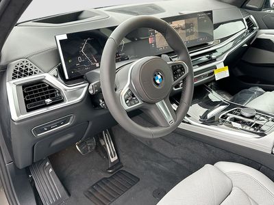 2026 BMW X7 - Photo 7