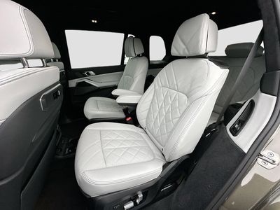 2026 BMW X7 - Photo 19