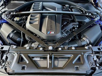 2026 BMW M3 - Photo 24