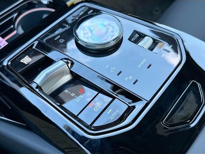 2026 BMW 5 Series - Photo 14