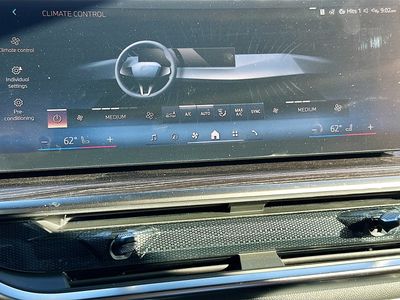 2026 BMW X5 - Photo 13
