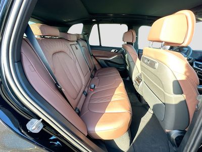 2026 BMW X5 - Photo 22