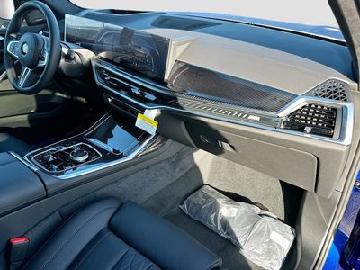 2026 BMW X7 - Photo 25