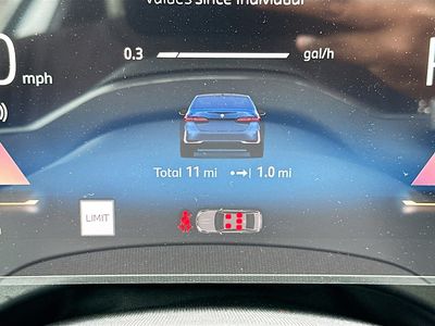 2026 BMW 5 Series - Photo 9