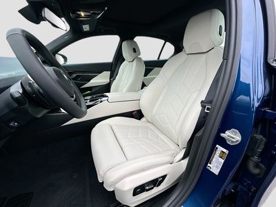 2026 BMW 5 Series - Photo 15