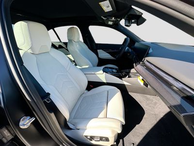 2026 BMW i5 - Photo 23