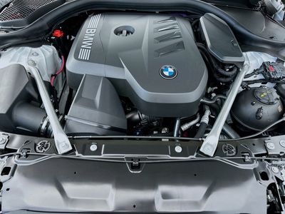 2026 BMW 5 Series - Photo 25