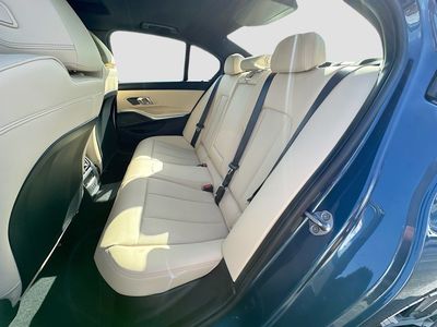 2026 BMW 3 Series - Photo 19
