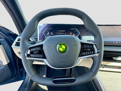 2026 BMW 3 Series - Photo 8