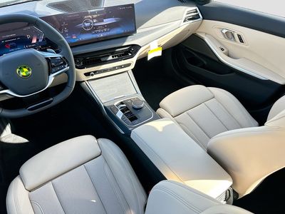 2026 BMW 3 Series - Photo 18