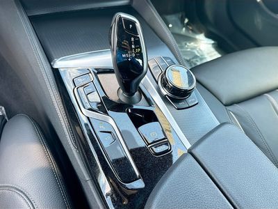 2023 BMW 5 Series - Photo 15