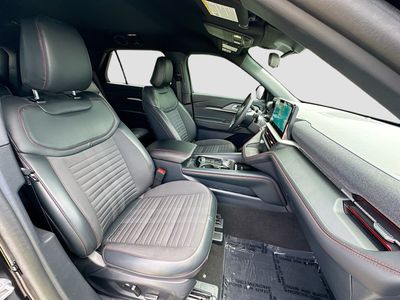2025 Ford Explorer - Photo 27
