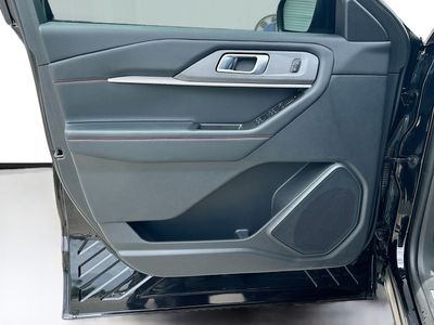 2025 Ford Explorer - Photo 19