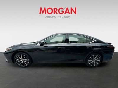 2022 Lexus ES - Photo 4
