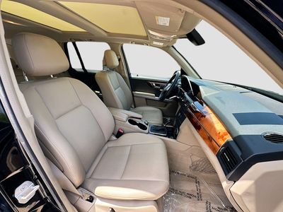 2010 Mercedes-Benz GLK — photo 24 view