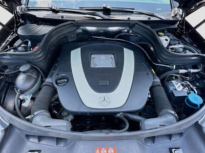 2010 Mercedes-Benz GLK — photo 26 view