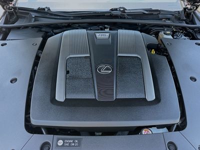 2023 Lexus LS - Photo 17