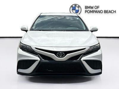 2021 Toyota Camry - Photo 2