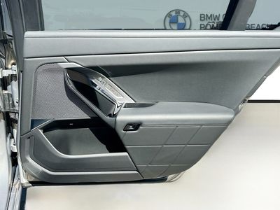 2023 BMW 7 Series - Photo 32