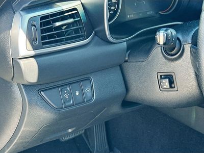2022 Genesis G70 - Photo 10