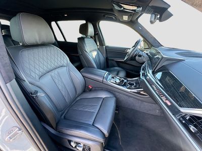 2025 BMW X7 - Photo 34