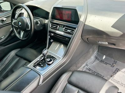 2022 BMW 8 Series - Photo 25