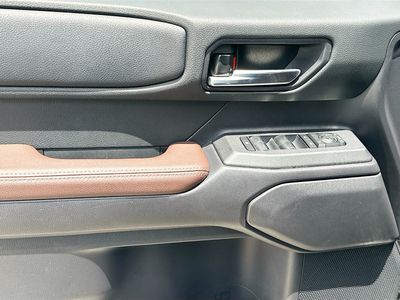 2025 Toyota Land Cruiser - Photo 16